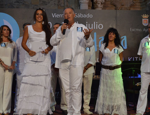 La magia del kite inauguró la “Noche en Blanco” de Tarifa